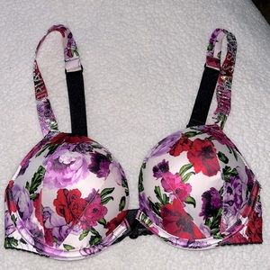 Floral Victoria’s Secret Bombshell Bra
